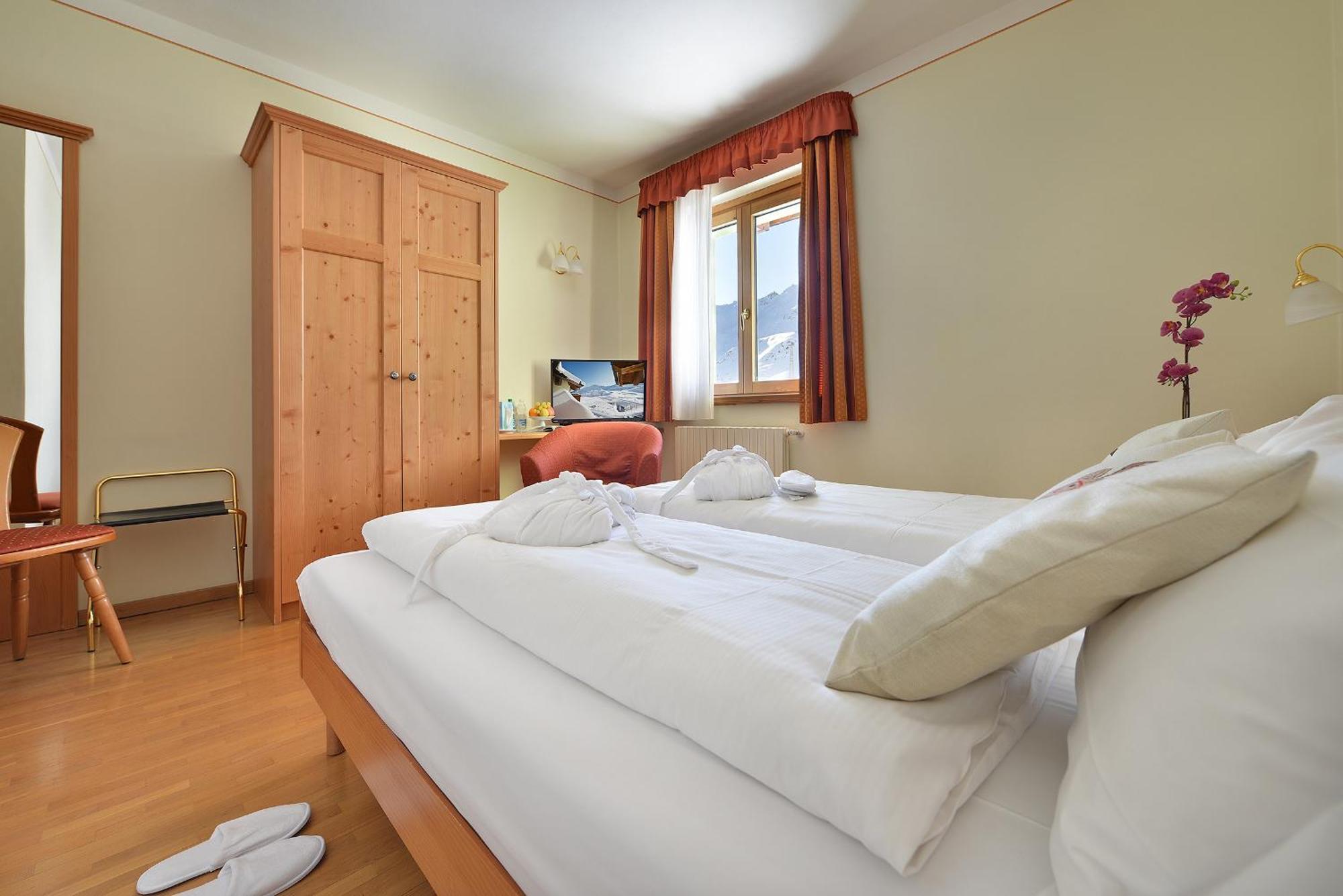 Hotel Interalpen Isolaccia Exteriér fotografie