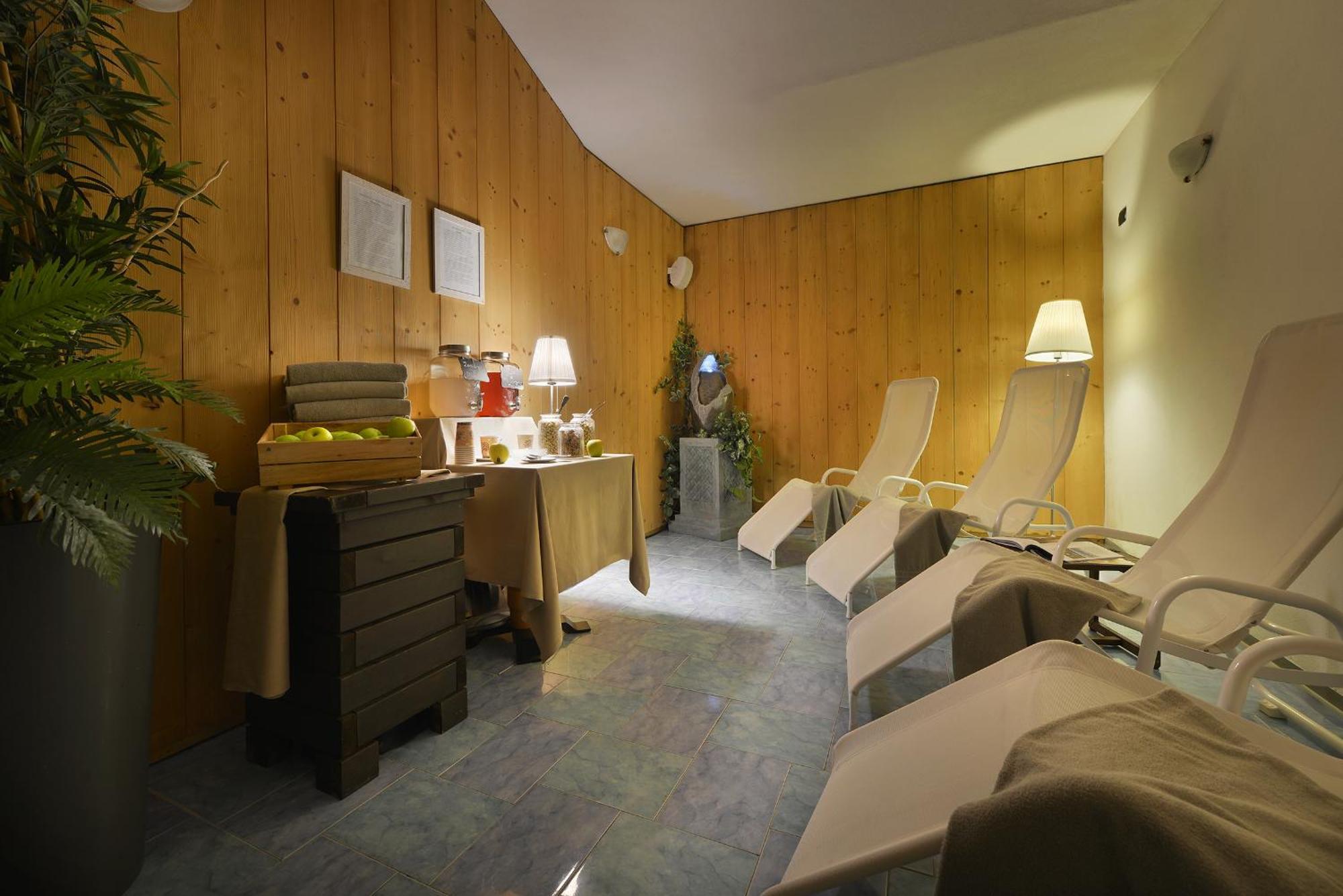 Hotel Interalpen Isolaccia Exteriér fotografie