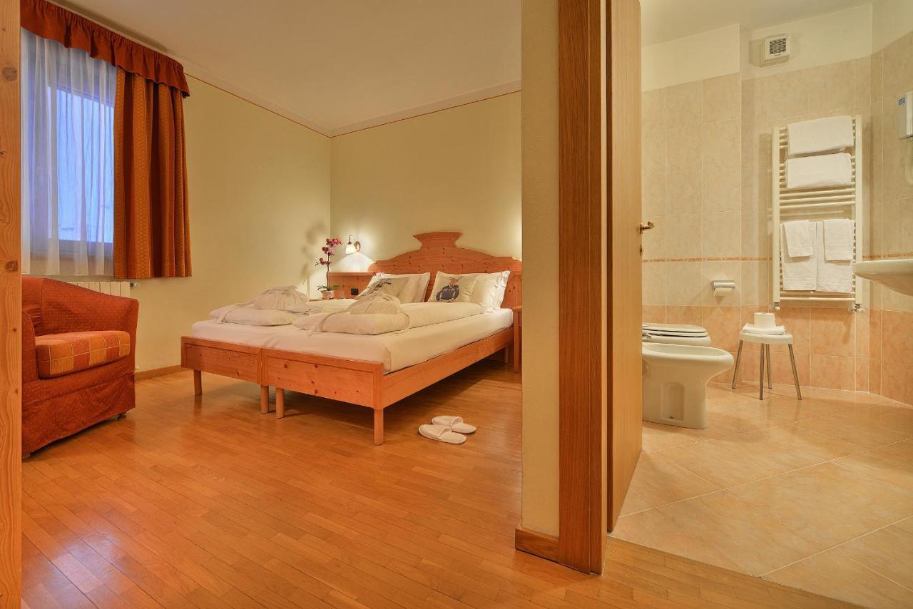 Hotel Interalpen Isolaccia Exteriér fotografie